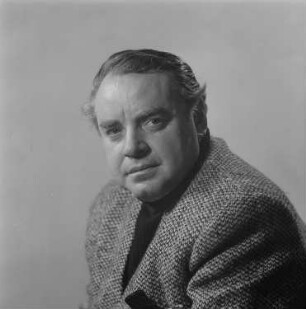 Porträtaufnahmen des Schauspielers Willy A. Kleinau : Porträt von Willy A. Kleinau