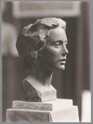 Porträt Benjamine Kolbe, 1915, Bronze