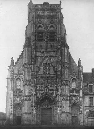Abbeville, St. Ricquier, von Westen