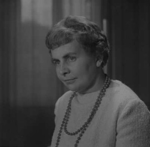 Porträt Prof. Dr. habil. Elfriede Rehbein
