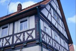 Haus Am Obertor 43, Detailaufnahme Obergeschoß mit Jahreszahl 1615 im Eckständer