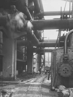 Meuselwitz-Rositzer Braunkohlerevier. Rositz. Generatorenanlage