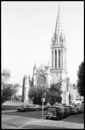 Caen: Kirche St. Pierre, von Südwesten