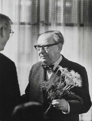 Hermann Budzislawski : Professor Hermann Budzislawski (1901-1978) auf einer Solidaritätsveranstaltung für Vietnam des Solidaritätskomitees der DDR am 16. Februar 1971