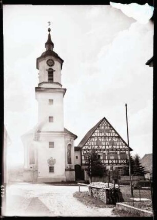 Kirche; Äusseres, Turnseite