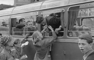 III. Weltfestspiele der Jugend und Studenten in Berlin 5. - 19. August 1951 : Teilnehmer der III. Weltfestspiele der Jugend und Studenten