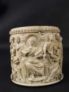 Große Berliner Pyxis