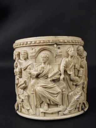 Große Berliner Pyxis
