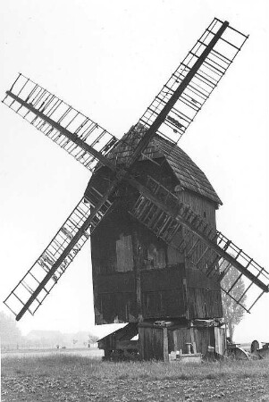 Schkeuditz-Freiroda. Berndorfsche Mühle, Bockmühle, am Ortsausgang Richtung Schkeuditz