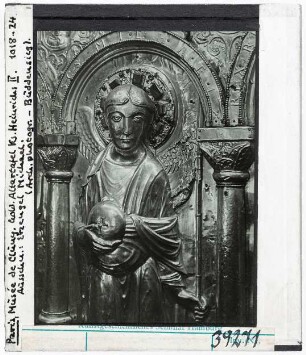 Paris: Musée Cluny, Altartafel Kaiser Hainrichs II, Erzengel Michael