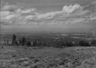 Blick auf Addis Abeba : Blick vom Mount Entoto (2900m) auf Addis Abeba.