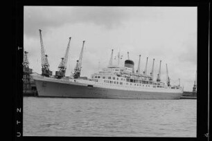 Windsor Castle (1960), Union Castle Line, London