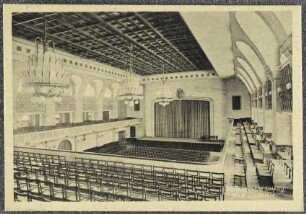 Kongreßhalle Leipzig. Blick zur Bühne.