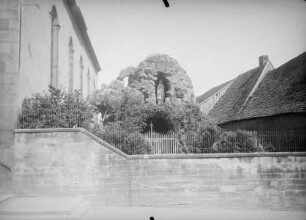 Betende Maria in einer Grotte