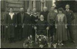 Gruppenfoto zum 90. Geburtstag
