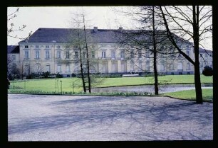 Schloss Bellevue 26.4.69.