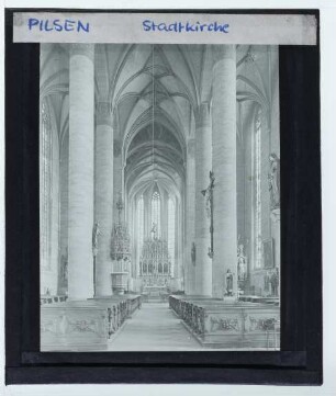 Pilsen, St.-Bartholomäus-Kirche : Innenansicht, Blick nach O