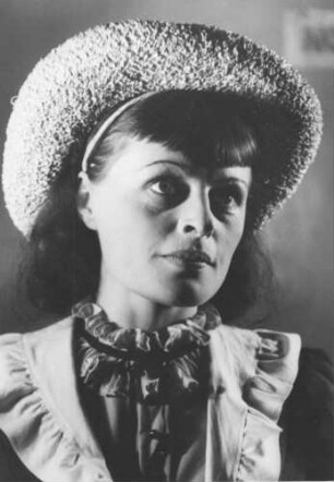 Hamburg. Deutsches Schauspielhaus - Haus Altona. Die Schauspielerin Gisela von Collante (1915-1960) in der Rolle als Polly in dem Stück "Die Dreigroschenoper" 1946