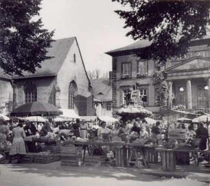 Wochenmarkt. Detmold. Marktplatz