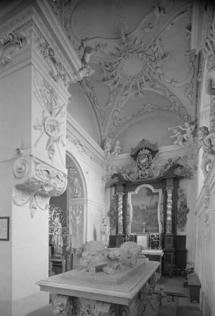 Kapelle des Hatzfeld, Prausnitz, Polen