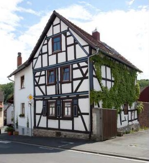 Langgöns, Am Kesselberg 1