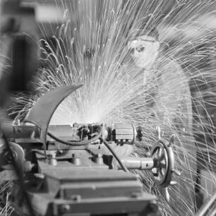 Schweißgerät bei Borgward