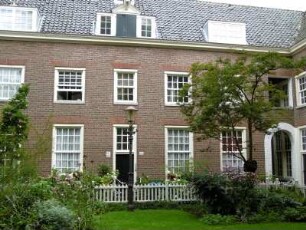 Amsterdam: Karthuizerhofje