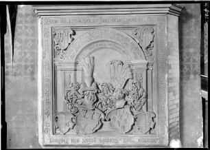 Weinheim Sankt Laurentius Kirche Epitaph Margarethe Ulner von Dieburg geborene Kämmererin von Worms genannt von Dalberg (gestorben 1546) und ihres Gemahls Ulrich Ulner von Dieburg (gestorben 1550)