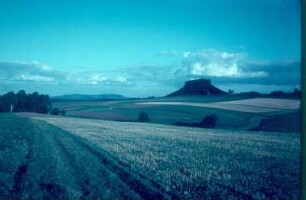 Sächsische Schweiz. Blick nach Südsüdwest zum Lilienstein