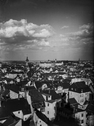 Altenburg. Blick über die Stadt vom Nikolaikirchturm aus