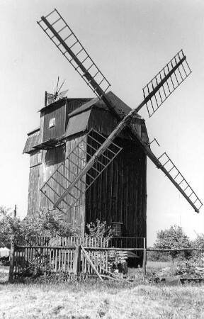 Baruth/Mark-Petkus. Friedensmühle, Paltrockmühle (1837 als Bockmühle erbaut, 1950 Umbau)