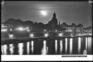 Dresden, Brühlsche Terrasse bei Nacht