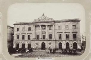 Ayuntamiento & Casas Consistoriales