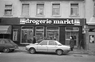 dm-drogerie-Markt in der Herrenstraße 26 - 28. Neueröffnung nach Erweiterung und Vergrößerung der Geschäftsräume
