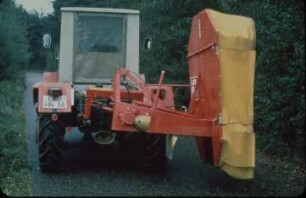 Fotografie: Futterernte, Mähwerk, Heckanbau, Trommelmähwerk, Transport