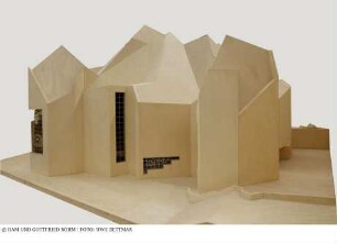 Wallfahrtskirche Maria Königin des Friedens - Modell des Gesamtgebäudes