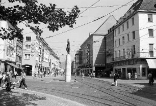 Freiburg i. Br.: Neu aufgestellter Bertoldsbrunnen