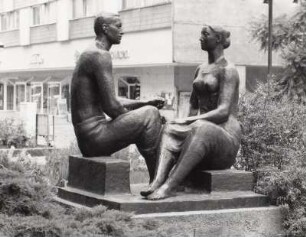 Figurengruppe "Junges Paar"