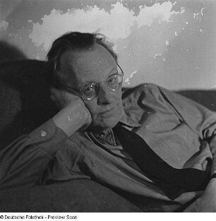 Porträt Komponist Carl Orff