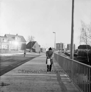 Konrad-Adenauer-Ring: Blick von der Travebrücke nach Westen in Richtung Berliner Ring
