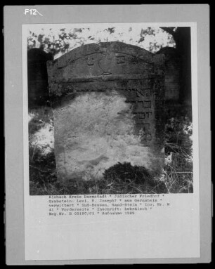 Grabstein des Rabbi Joseph? Levi — Vorderseite