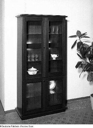 Vitrinenschrank
