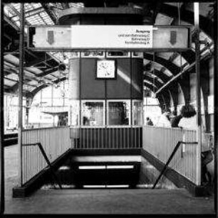 Der S-Bahnhof Berlin-Friedrichstraße (West-Berlin)