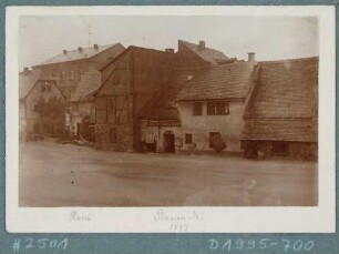 Wohnhäuser an der Wassergasse an der Weißeritz in Plauen (Dresden) während des Hochwassers am 30./31. Juli 1897