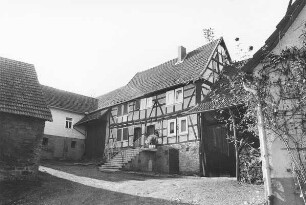Hofanlage; Wächtersbach, Martin-Luther-Straße 2, Martin-Luther-Straße 4, Frankfurter Straße 68