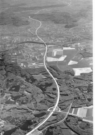 Trassierung zwischen Autobahnstrecke Möckmühl, Autobahnstrecke Neuenstadt und Autobahnkreuz Weinsberg