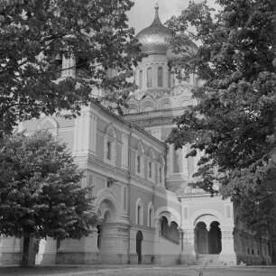 Das Schipka-Kloster „Rozhdestvo Hristovo“ (Christi Geburt) befindet sich am Stadtrand von Schipka