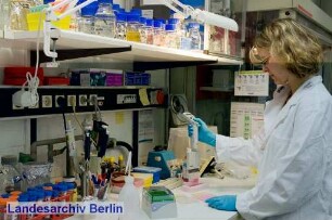 Max-Planck-Institut für molekulare Genetik,. Ihnestraße 73 (Dahlem)