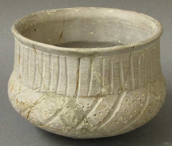 Clay vessel