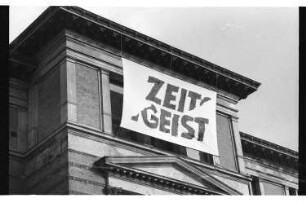 Kleinbildnegativ: Martin-Gropius-Bau, "Zeit Geist", 1982